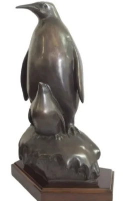 Casa Padrino Bronzefigur Pinguin Mutter mit Kind Bronze / Braun 22 x 15 x H. 33 cm - Luxus Skulptur
