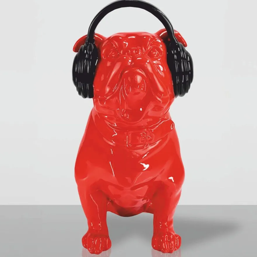 Casa Padrino Deko Skulptur Hund Bulldogge mit Kopfhörern Rot / Schwarz H. 120 cm