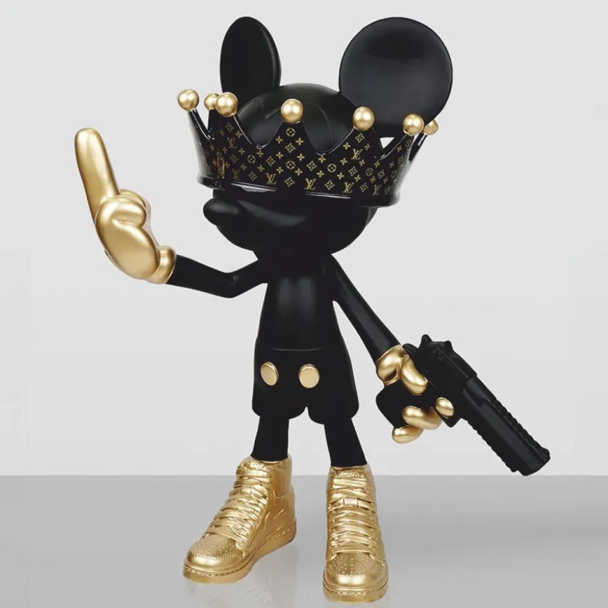 Casa Padrino Deko Skulptur Schwarz / Gold H. 120 cm - Wohnzimmer & Garten Figur