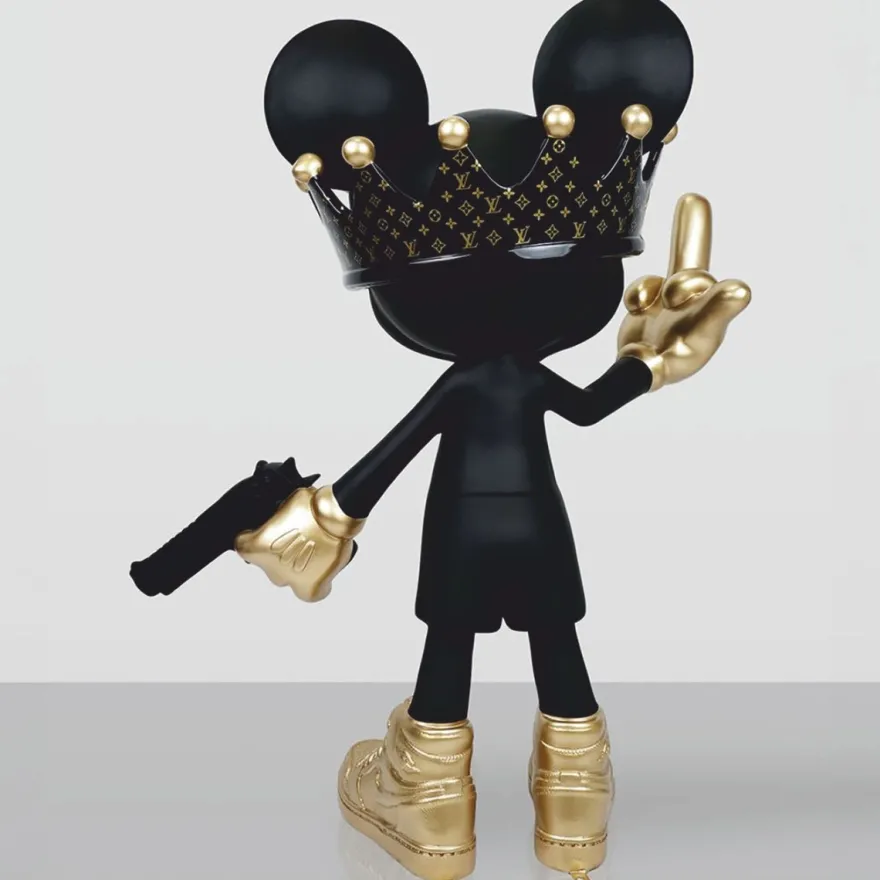 Casa Padrino Deko Skulptur Schwarz / Gold H. 120 cm - Wohnzimmer & Garten Figur