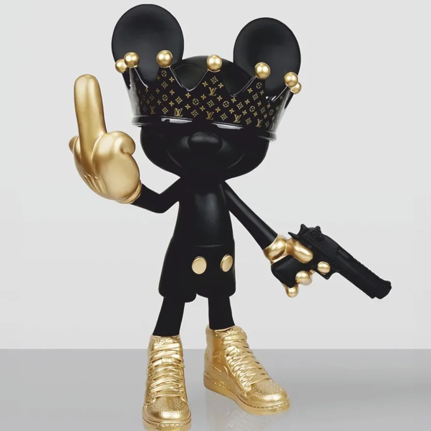 Casa Padrino Deko Skulptur Schwarz / Gold H. 120 cm - Wohnzimmer & Garten Figur