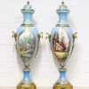Casa Padrino Deko Vasen Hellblau / Gold 30 x H. 100 cm - Barockstil Porzellan Vasen Set