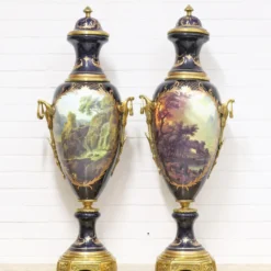 Casa Padrino Deko Vasen Lila / Gold 30 x H. 100 cm - Barockstil Porzellan Vasen Set