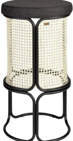 Casa Padrino Designer Barhocker Schwarz / Naturfarben Ø 40,5 x H. 75,5 cm - Runder gepolsterter Barstuhl mit edlem Rattangeflecht und pulverbeschichtetem Stahlrahmen