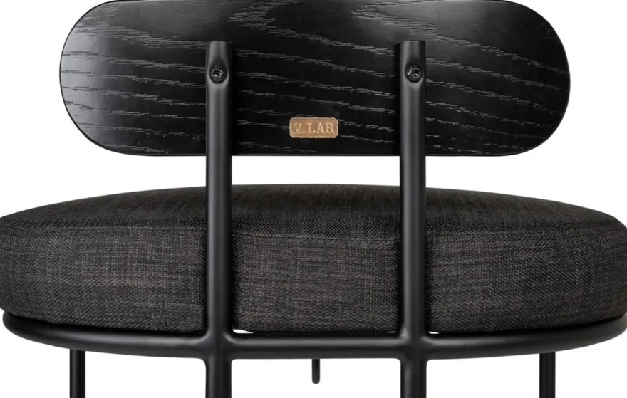 Casa Padrino Designer Barstuhl Schwarz 46 x 46 x H. 92 cm - Moderner Barhocker mit pulverbeschichtetem Stahl - Luxus Barmöbel