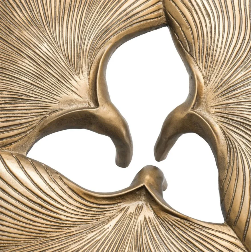 Casa Padrino Designer Beistelltisch Vintage Messingfarben / Schwarz / Gold 75 x 64 x H. 38,5 cm - Aluminium Tisch im Ginkgoblätter Design - Luxus Qualität