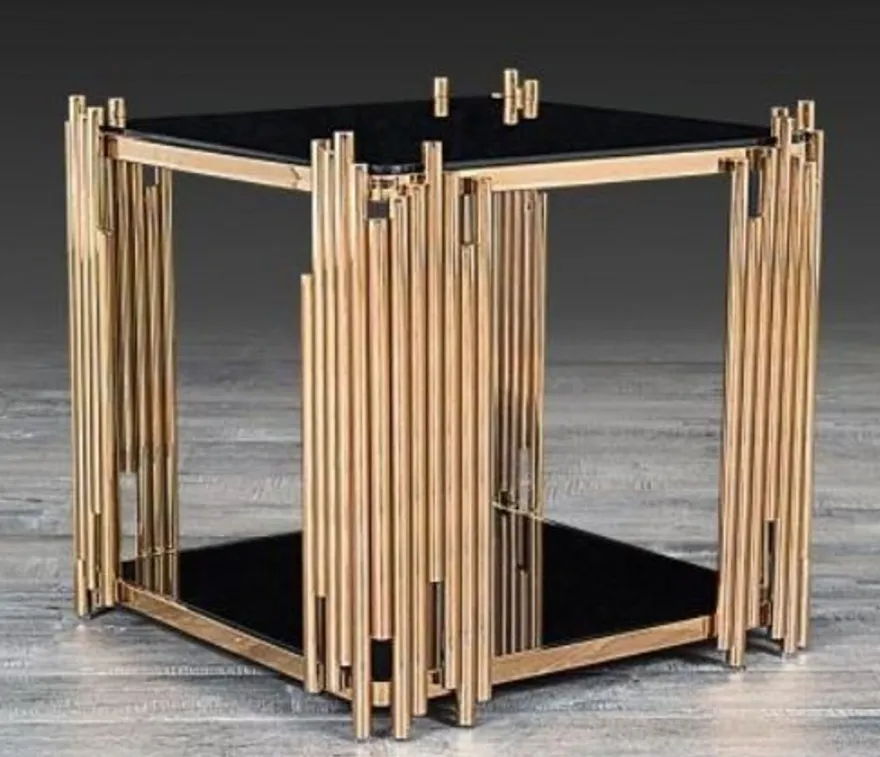 Casa Padrino Designer Beistelltisch Gold 48 x 48 x H. 50 cm - Quadratischer Tisch mit Glasplatten - Luxus Wohnzimmer Möbel