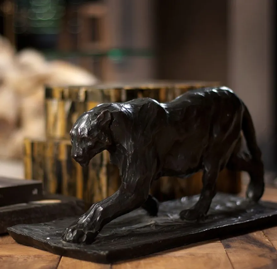 Casa Padrino Designer Bronzefigur Jaguar 47 x 22 x H. 23 cm - Edel & Prunkvoll