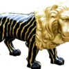 Casa Padrino Designer Dekofigur Löwe Schwarz / Gold Lebensgross 190 x 61 x H. 140 cm - Riesige Lebensgroße Skulptur - Gartendeko