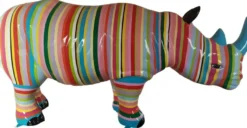 Casa Padrino Designer Dekofigur Nashorn mit Streifen Mehrfarbig 175 x H. 80 cm - Riesige Deko Skulptur - Gartenfigur - Gartendeko