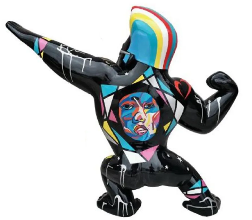 Casa Padrino Designer Deko Skulptur Gorilla Star Affe Schwarz / Mehrfarbig 89 x H. 75 cm - Wetterbeständige Dekofigur - Wohnzimmer Terrassen Garten Deko