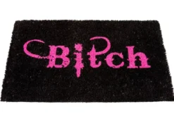 Casa Padrino Designer Fußmatte Bitch mit Schriftzug, schwarz-pink, Länge 70 cm, Breite 40 cm, Höhe 2 cm