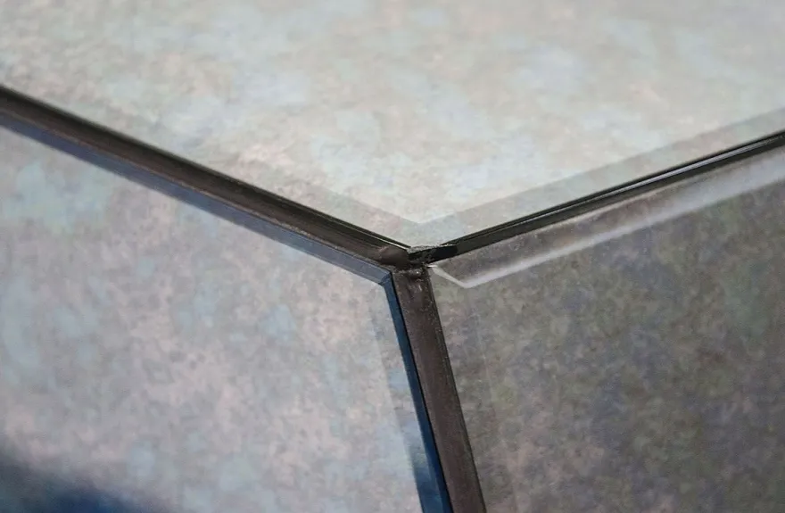 Casa Padrino Designer Konsole mit antikem Spiegelglas 125 x 54 x H. 100 cm - Designer Kollektion