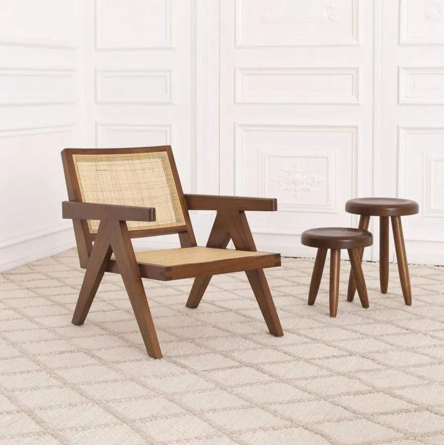 Casa Padrino Designer Stuhl Braun / Naturfarben 58 x 82 x H. 70 cm - Massivholz Stuhl mit Armlehnen und handgewebtem Rattangeflecht - Luxus Wohnzimmer Möbel