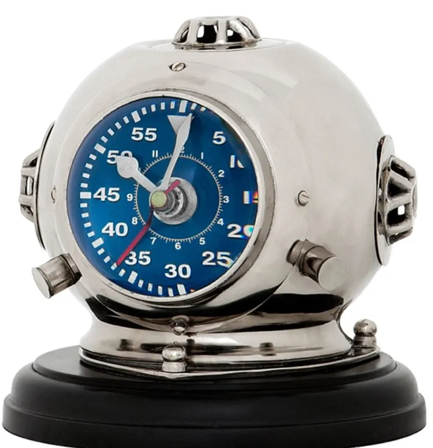 Casa Padrino Designer Uhr Taucherhelm auf Sockel 18 x H. 19 cm - Luxus Tischuhr