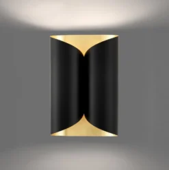 Casa Padrino Designer Wandleuchte Schwarz / Gold 18 x 10,5 x H. 28 cm - Moderne Wohnzimmer Metall Wandlampe - Luxus Qualität