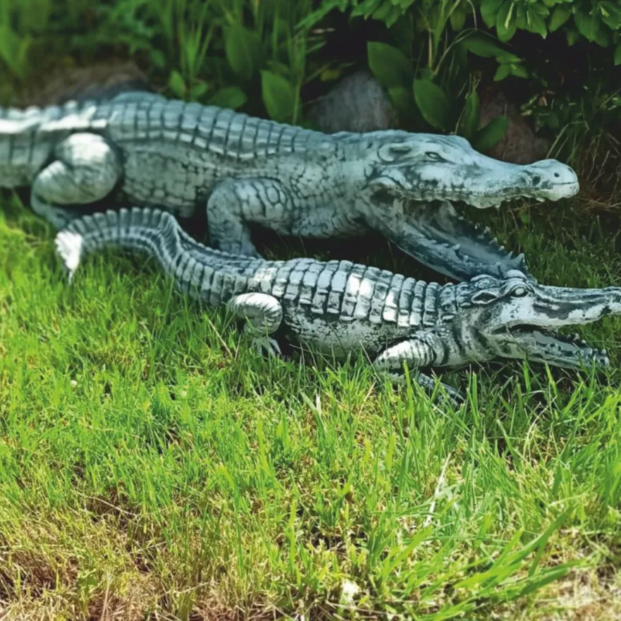 Casa Padrino Garten Deko Skulptur Krokodil Grün 68 cm - Deko Stein Figur