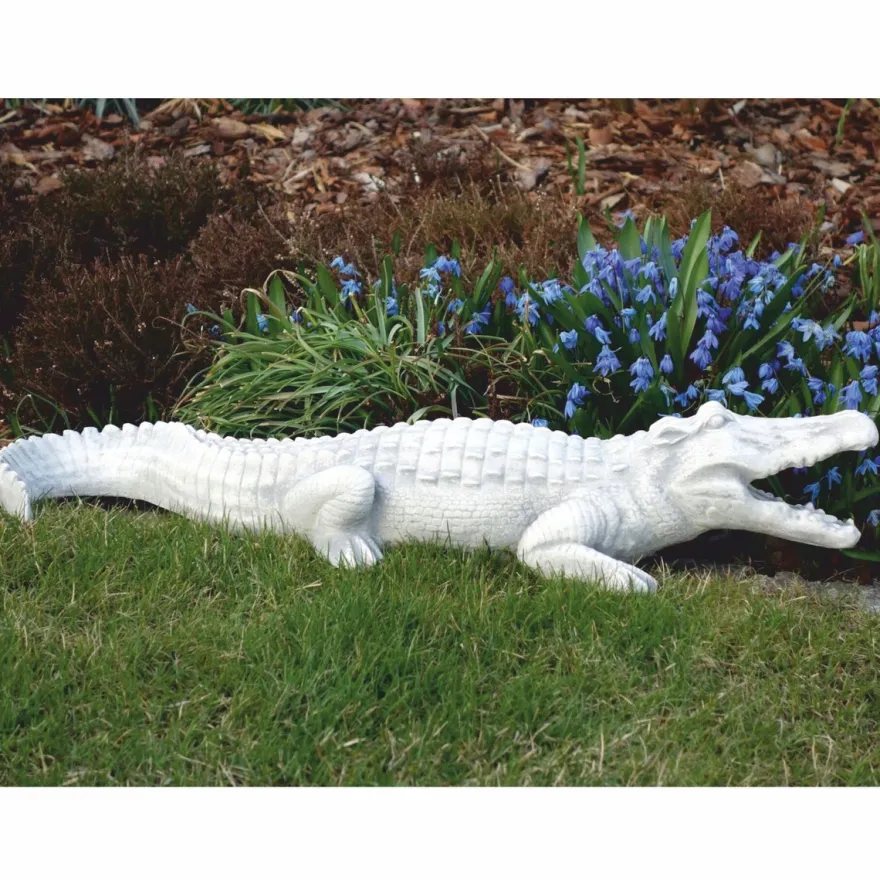 Casa Padrino Garten Deko Skulptur Krokodil Weiß 110 cm - Garten Figur
