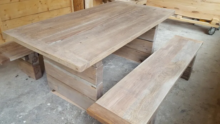 Casa Padrino Gartenmöbel Set Rustikal - Tisch + 2 Garten Bänke (Länge 200 cm) - Eiche Massivholz - Echtholz Möbel Massiv
