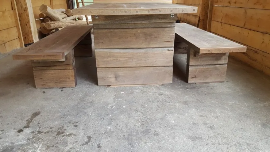 Casa Padrino Gartenmöbel Set Rustikal - Tisch + 2 Garten Bänke (Länge 200 cm) - Eiche Massivholz - Echtholz Möbel Massiv