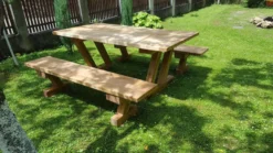 Casa Padrino Gartenmöbel Set Rustikal - Tisch + 2 Garten Bänke (Länge: 200 cm) - Eiche Massivholz - Modell Z