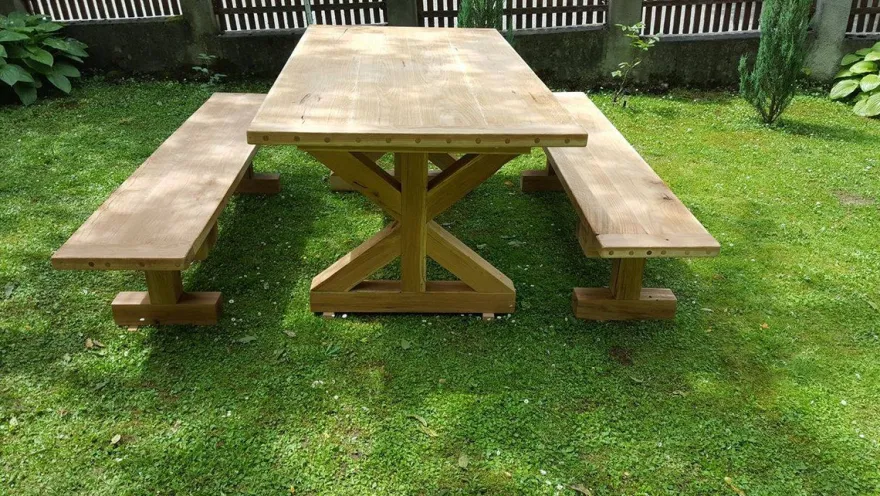 Casa Padrino Gartenmöbel Set Rustikal mit Kreuzgestell - Tisch + 2 Garten Bänke (Länge: 200 cm) - Eiche Massivholz