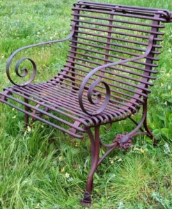 Casa Padrino Gartenstuhl aus Schmiedeeisen mit Krallenfüßen - verschiedene Farben - 65 cm x 60 cm - Luxus Gartenmöbel