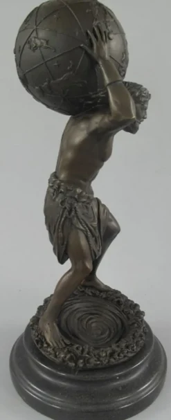 Casa Padrino Jugendstil Bronze Skulptur Mann mit Kugel Bronzefarben / Schwarz 15 x 15 x H. 33 cm - Bronzefigur - Dekofigur - Schreibtisch Deko Accessoires