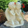 Casa Padrino Jugendstil Deko Skulptur 2 Engel Sandfarben 45 x 25 x H. 39 cm - Elegante Deko Stein Figur - Garten Deko - Barock & Jugendstil Deko Accessoires