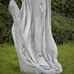 Casa Padrino Jugendstil Garten Deko Skulptur Dame Grau 40 x 40 x H. 140 cm - Elegante Garten Deko Stein Figur - Barock & Jugendstil Garten Deko Accessoires