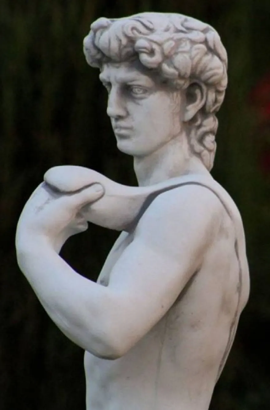 Casa Padrino Jugendstil Garten Deko Skulptur Grau 33 x 32 x H. 120 cm - Elegante Garten Deko Stein Figur - Barock & Jugendstil Garten Deko Accessoires