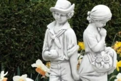 Casa Padrino Jugendstil Garten Deko Skulptur Liebespaar Grau H. 87 cm - Elegante Garten Deko Stein Figur - Barock & Jugendstil Garten Deko Accessoires