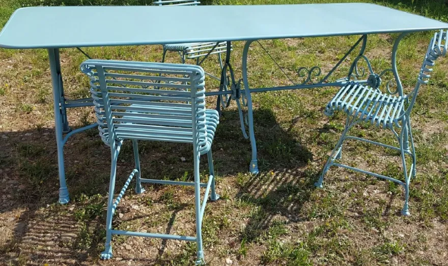 Casa Padrino Jugendstil Garten Esstisch Hellblau 250 x 90 x H. 75 cm - Nostalgischer Schmiedeeisen Gartentisch - Jugendstil Schmiedeeisen Garten Möbel - Nostalgische Garten Möbel