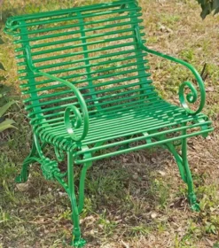 Casa Padrino Jugendstil Gartenstuhl Grün 65 x 60 cm - Handgefertigter Schmiedeeisen Stuhl mit Armlehnen - Nostalgische Garten Möbel