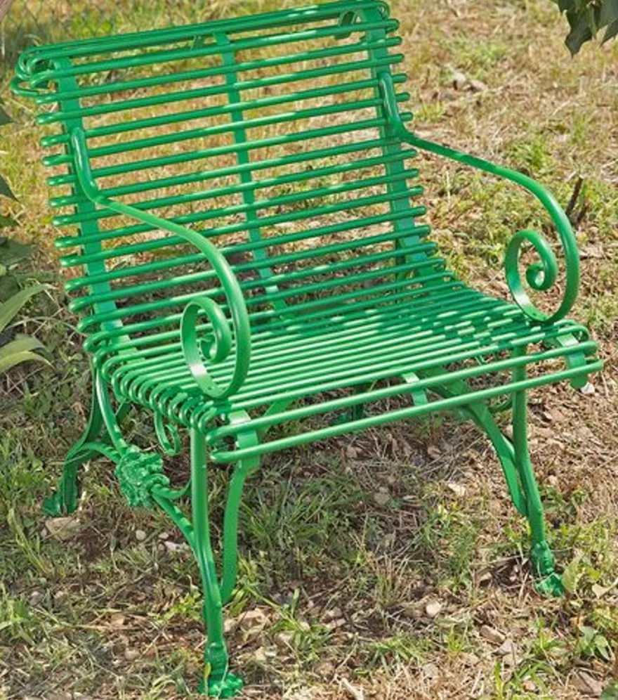 Casa Padrino Jugendstil Gartenstuhl Grün 65 x 60 cm - Handgefertigter Schmiedeeisen Stuhl mit Armlehnen - Nostalgische Garten Möbel