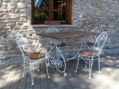 Casa Padrino Jugendstil Garten Esstisch Dunkelbraun / Weiß 140 x 80 x H. 76 cm - Nostalgischer Schmiedeeisen Gartentisch mit Massivholz Tischplatte - Nostalgische Jugendstil Garten Möbel