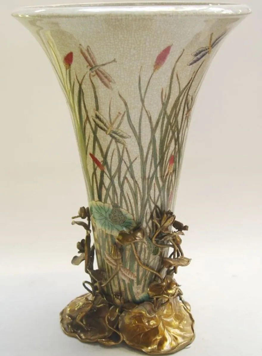 Casa Padrino Jugendstil Porzellan Messing Vase in Weiß Grün Bronze - Höhe 46 cm - Limited Edition