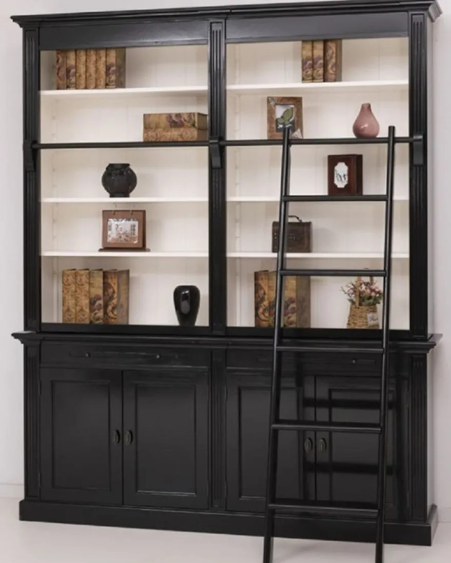 Casa Padrino Landhausstil Bücherschrank mit Leiter Schwarz / Weiß 200 x 40 x H. 240 cm - Massivholz Schrank - Wohnzimmerschrank - Regalschrank - Büroschrank - Landhausstil Möbel