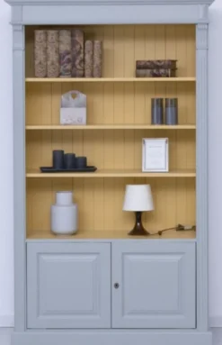 Casa Padrino Landhausstil Bücherschrank Grau / Gelb 120 x 39 x H. 197 cm - Massivholz Schrank - Wohnzimmerschrank - Büroschrank - Landhausstil Möbel