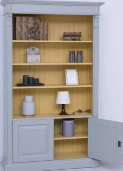 Casa Padrino Landhausstil Bücherschrank Grau / Gelb 120 x 39 x H. 197 cm - Massivholz Schrank - Wohnzimmerschrank - Büroschrank - Landhausstil Möbel