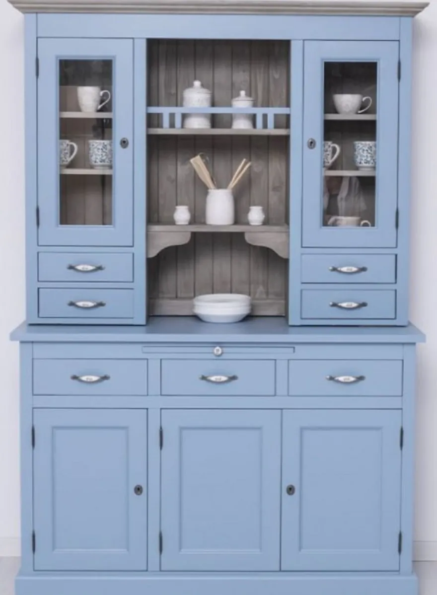 Casa Padrino Landhausstil Esszimmerschrank Hellblau / Grau 137 x 50 x H. 197 cm - Massivholz Küchenschrank - Esszimmer Möbel im Landhausstil - Landhausstil Esszimmer Einrichtung