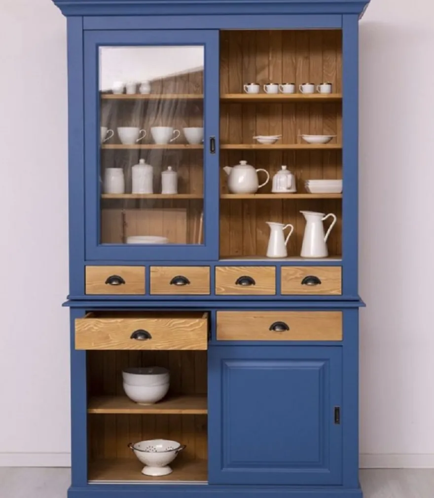 Casa Padrino Landhausstil Esszimmerschrank Blau / Naturfarben 142 x 48 x H. 225 cm - Massivholz Küchenschrank - Landhausstil Esszimmer Möbel