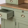 Casa Padrino Landhausstil Küchenschrank Grün / Braun 137 x 50 x H. 197 cm - 2 Teiliger Küchenschrank mit 5 Türen und 7 Schubladen - Landhausstil Küchenmöbel