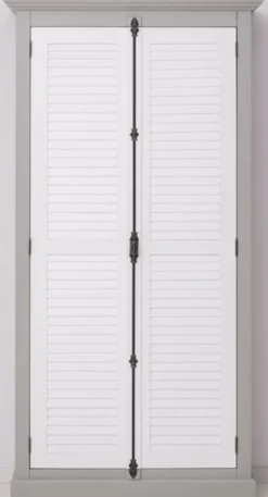 Casa Padrino Landhausstil Kleiderschrank Grau / Weiß 109 x 40 x H. 210 cm - Massivholz Schlafzimmerschrank mit 2 Türen - Landhausstil Schlafzimmer Möbel - Massivholz Möbel im Landhausstil
