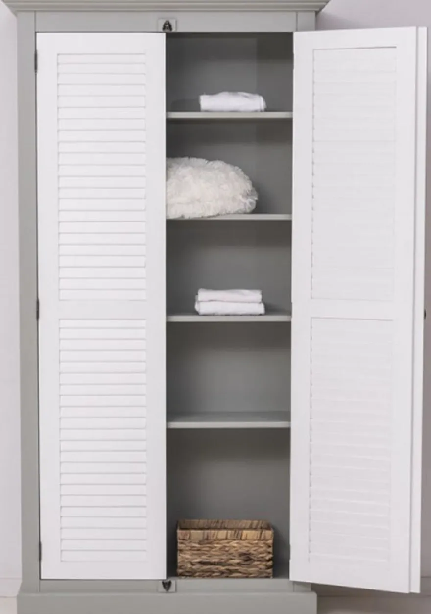 Casa Padrino Landhausstil Kleiderschrank Grau / Weiß 109 x 40 x H. 210 cm - Massivholz Schlafzimmerschrank mit 2 Türen - Landhausstil Schlafzimmer Möbel - Massivholz Möbel im Landhausstil