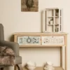 Casa Padrino Landhausstil Konsole Antik Weiß / Naturfarben 85 x 37 x H. 77 cm - Handgefertigter Shabby Chic Konsolentisch mit 2 Schubladen