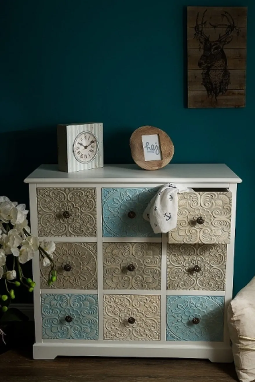 Casa Padrino Landhausstil Kommode mit 9 Schubladen Weiß / Mehrfarbig 100 x 40 x H. 92 cm - Landhausstil Möbel