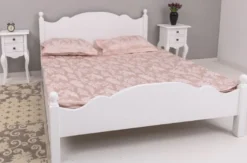 Casa Padrino Landhausstil Massivholz Schlafzimmer Set Weiß - 1 Landhausstil Doppelbett & 2 Landhausstil Nachttische - Massivholz Schlafzimmer Möbel - Schlafzimmer Möbel im Landhausstil