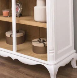 Casa Padrino Landhausstil Regalschrank Weiß / Naturfarben 112 x 49 x H. 190 cm - Massivholz Bücherschrank - Wohnzimmerschrank - Büroschrank - Möbel im Landhausstil