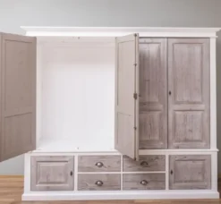 Casa Padrino Landhausstil Schlafzimmerschrank Weiß / Naturfarben 232 x 59 x H. 197 cm - Massivholz Kleiderschrank mit 6 Türen und 4 Schubladen - Massivholz Schlafzimmer Möbel im Landhausstil